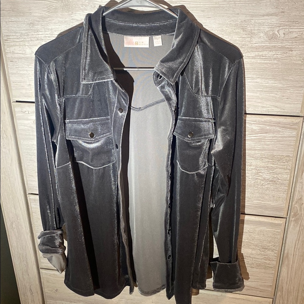Belle by Kim Gravel Gray Velvet Button-Up Shirt